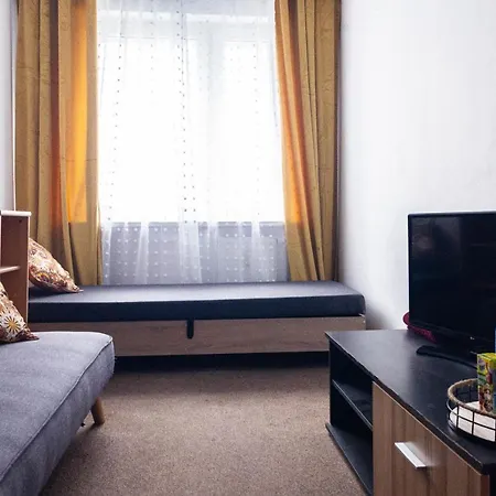 C M Winogrady * Poznań